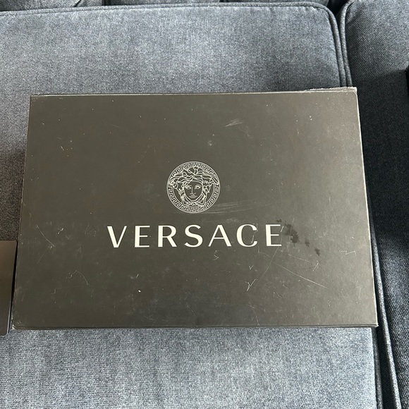 Versace slides - Picture 2 of 3